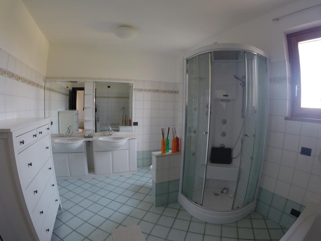 Ferienwohnung Viadelcipresso12 Desenzano del Garda Exterior foto